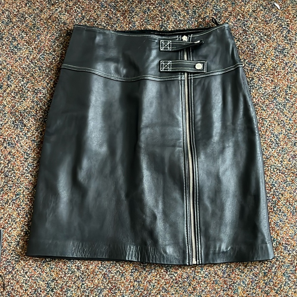 Genuine leather skirt